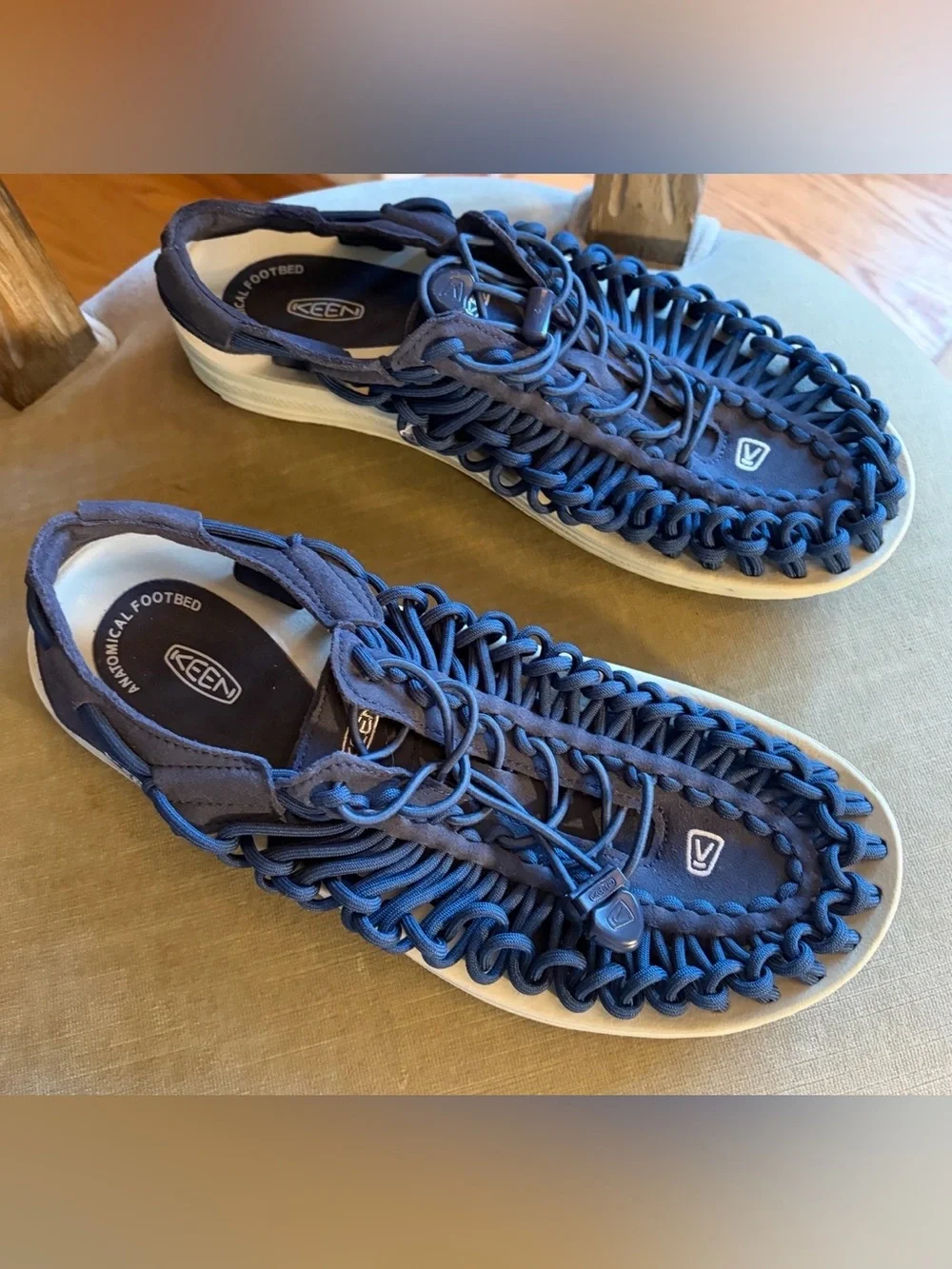 Keen Men's Uneek Cord Sandals 8 Blue/White Excellent